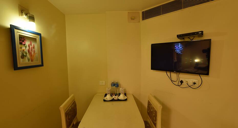 Hotel Epsilon, Ahmedabad 5